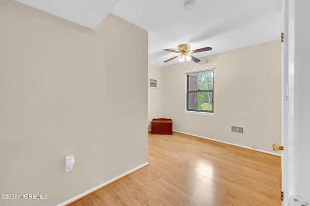 519 Vath Street, Jackson, NJ 08527