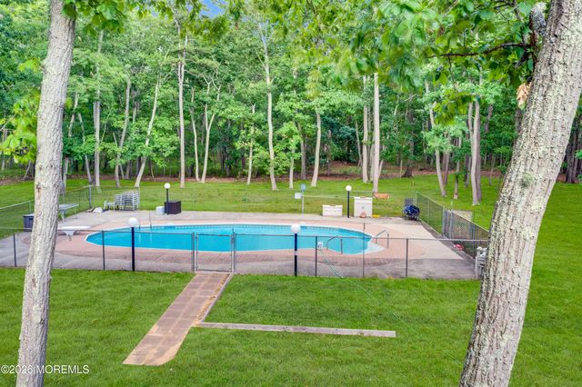 519 Vath Street, Jackson, NJ 08527
