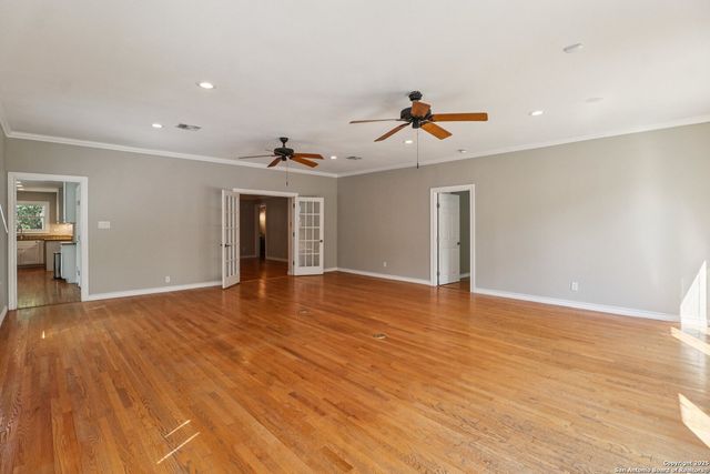 838 WILTSHIRE AVE, Terrell Hills, TX 78209