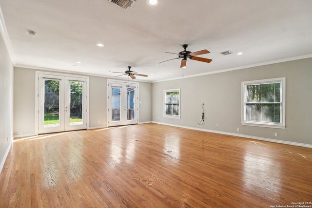 838 WILTSHIRE AVE, Terrell Hills, TX 78209