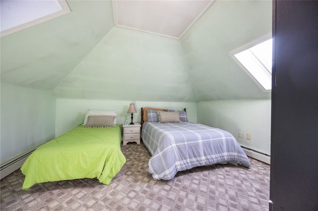 30 Edgemere Avenue, Providence, RI 02909