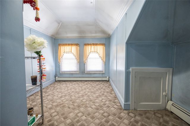 30 Edgemere Avenue, Providence, RI 02909