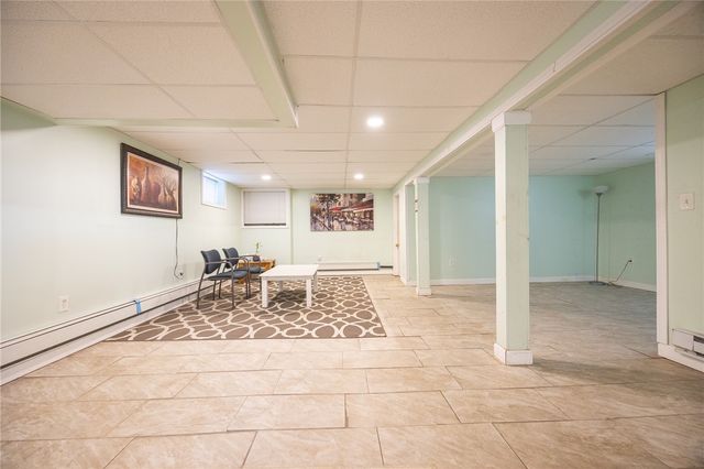 30 Edgemere Avenue, Providence, RI 02909