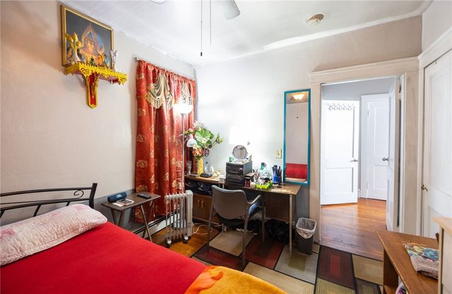 30 Edgemere Avenue, Providence, RI 02909