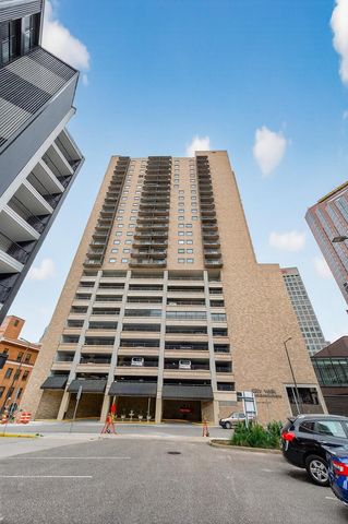 66 9th Street E 1313, Saint Paul, MN 55101