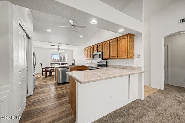 5674 E 3RD Avenue, Apache Junction, AZ 85119