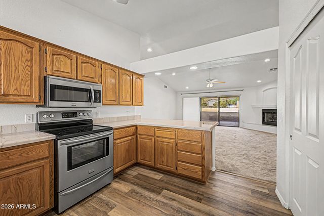 5674 E 3RD Avenue, Apache Junction, AZ 85119