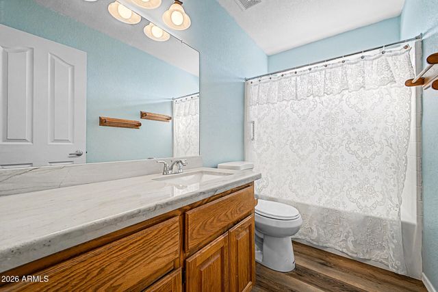 5674 E 3RD Avenue, Apache Junction, AZ 85119