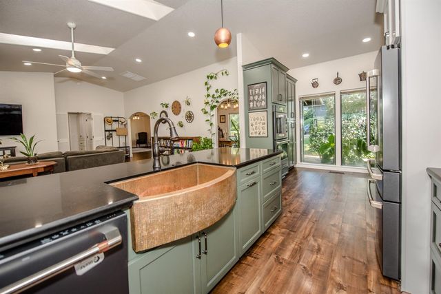 4601 Paula Way, Fair Oaks, CA 95628