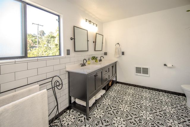 4601 Paula Way, Fair Oaks, CA 95628