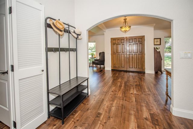 4601 Paula Way, Fair Oaks, CA 95628