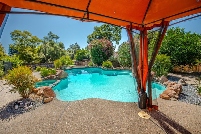 4601 Paula Way, Fair Oaks, CA 95628