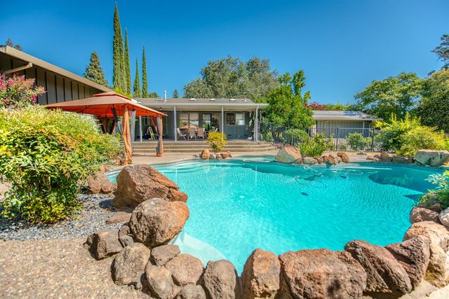 4601 Paula Way, Fair Oaks, CA 95628
