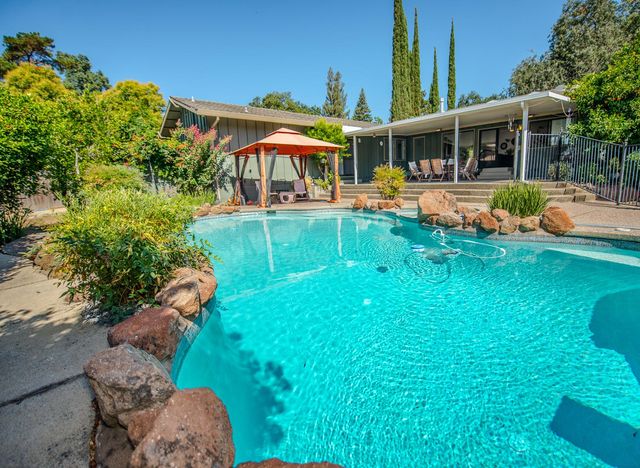 4601 Paula Way, Fair Oaks, CA 95628