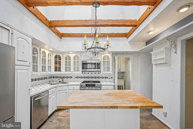 1268 RYDAL RD, Jenkintown, PA 19046