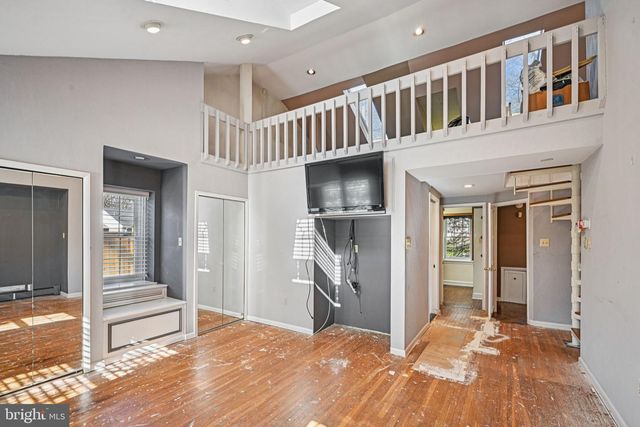 1268 RYDAL RD, Jenkintown, PA 19046