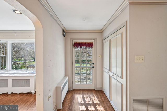 1268 RYDAL RD, Jenkintown, PA 19046