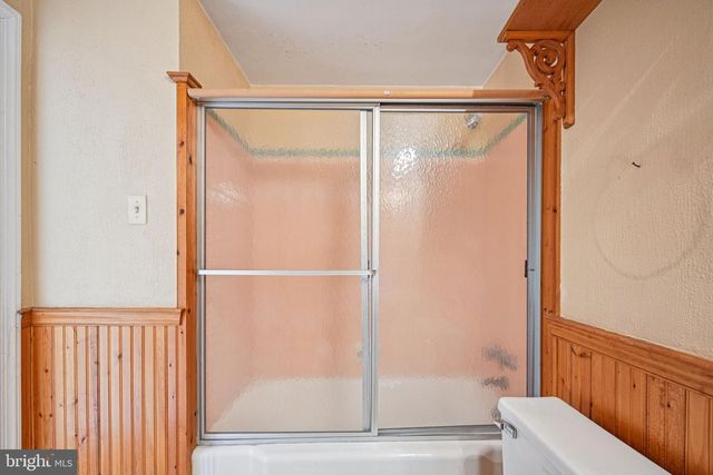 1268 RYDAL RD, Jenkintown, PA 19046