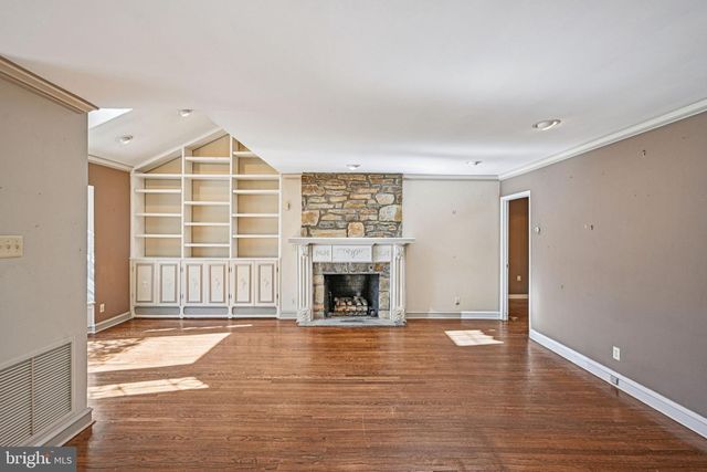 1268 RYDAL RD, Jenkintown, PA 19046