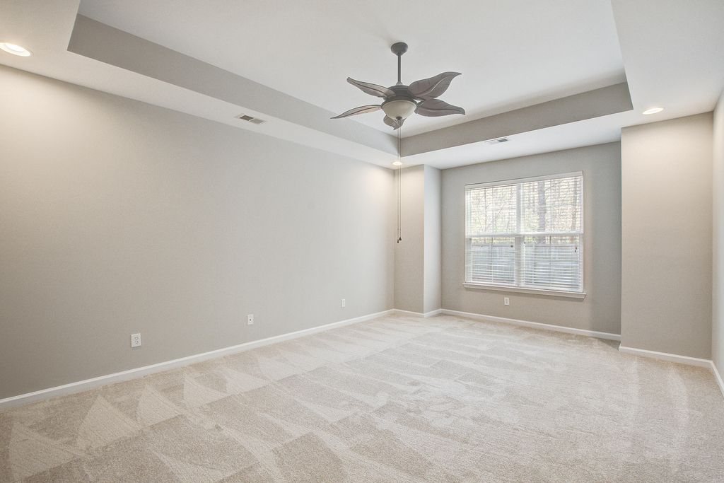 Image 18 of property listing at 204 Palmetto Village Circle, Moncks Corner, SC 29461