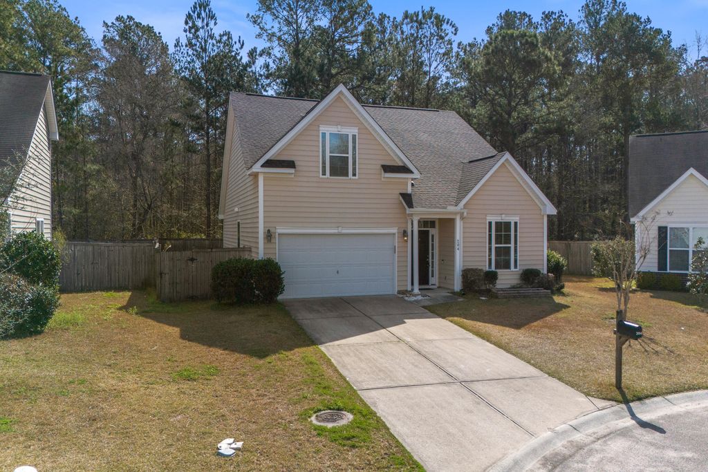Image 48 of property listing at 204 Palmetto Village Circle, Moncks Corner, SC 29461