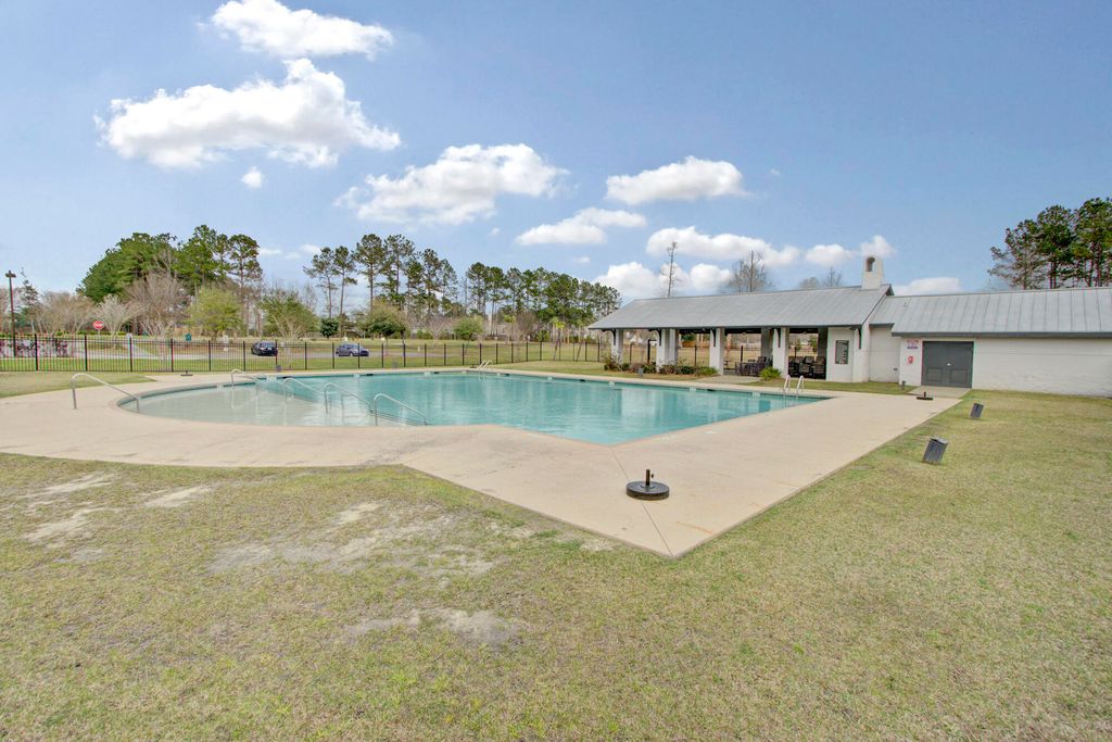 Image 60 of property listing at 204 Palmetto Village Circle, Moncks Corner, SC 29461