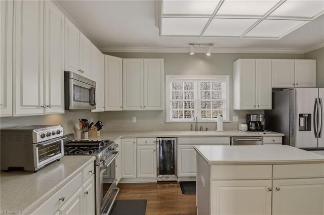 1124 Claverton Court, Winston-salem, NC 27104