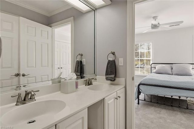 1124 Claverton Court, Winston-salem, NC 27104