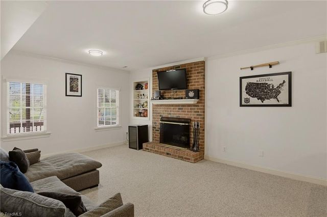 1124 Claverton Court, Winston-salem, NC 27104