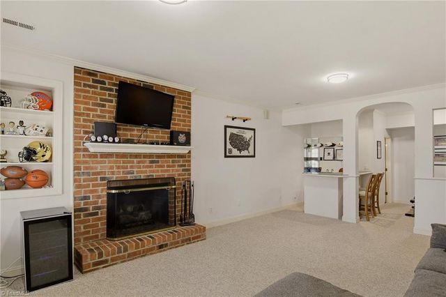 1124 Claverton Court, Winston-salem, NC 27104