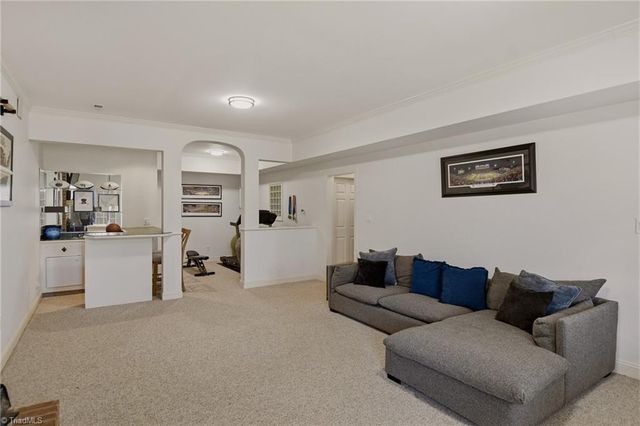 1124 Claverton Court, Winston-salem, NC 27104