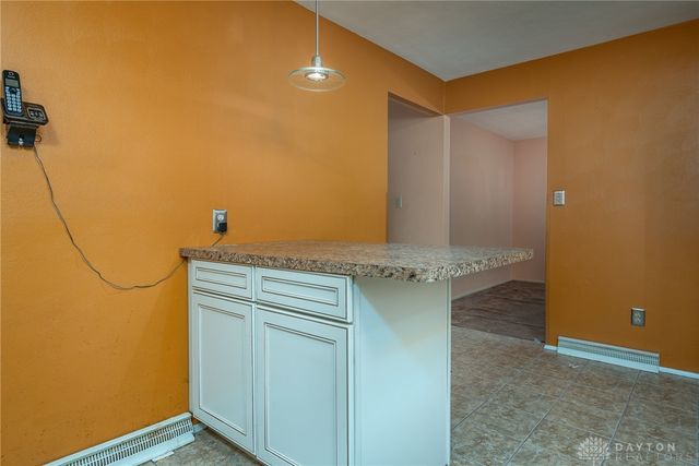 800 Chandler Drive, Dayton, OH 45426