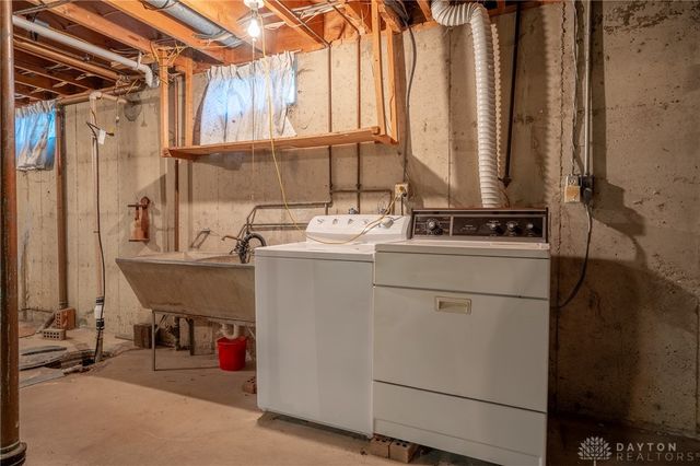 800 Chandler Drive, Dayton, OH 45426