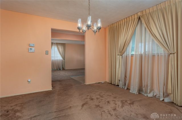 800 Chandler Drive, Dayton, OH 45426