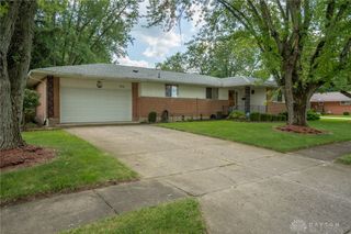 800 Chandler Drive, Dayton, OH 45426