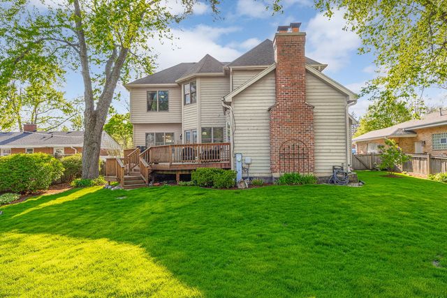 4001 Washington Street, Downers Grove, IL 60515