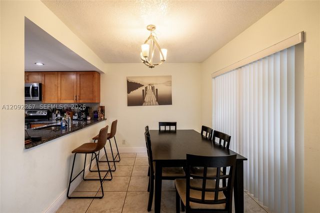 10600 La Placida Dr, Coral Springs, FL 33065