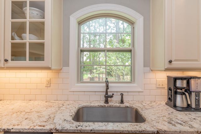 211 Twin Ponds Lane, Aiken, SC 29803