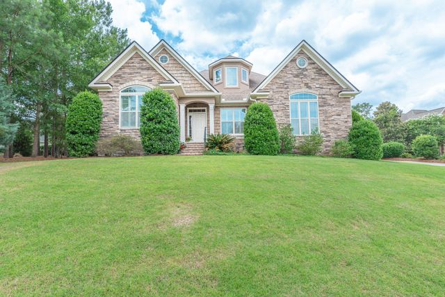 211 Twin Ponds Lane, Aiken, SC 29803