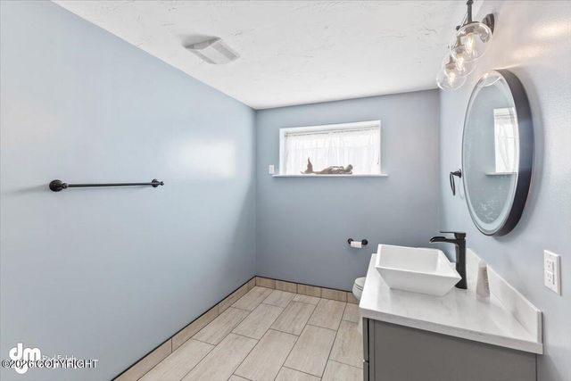 2727 Kachemak Drive, Homer, AK 99603