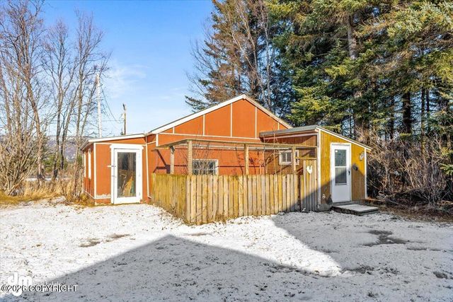 2727 Kachemak Drive, Homer, AK 99603