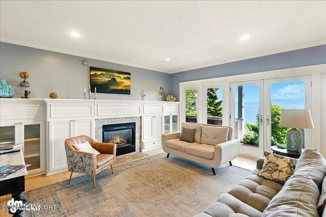 2727 Kachemak Drive, Homer, AK 99603