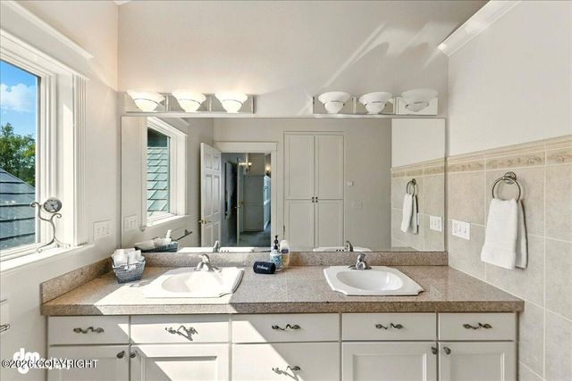 2727 Kachemak Drive, Homer, AK 99603