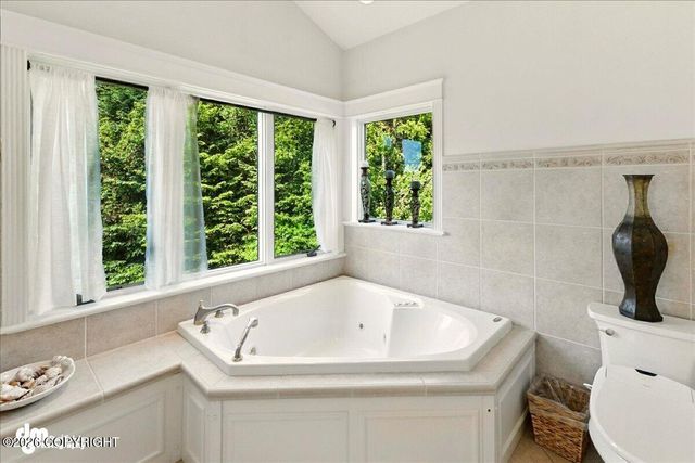 2727 Kachemak Drive, Homer, AK 99603