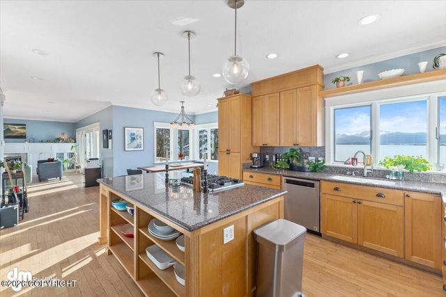 2727 Kachemak Drive, Homer, AK 99603