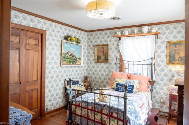 172 Aldebaran RD, Mathews, VA 23109