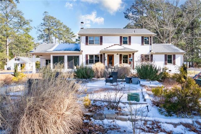 172 Aldebaran RD, Mathews, VA 23109