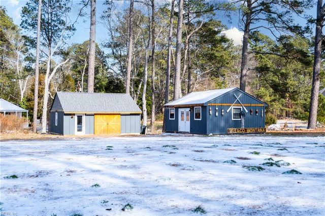 172 Aldebaran RD, Mathews, VA 23109