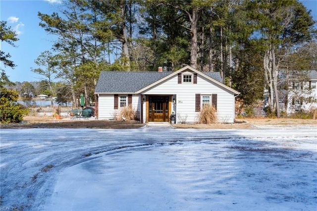 172 Aldebaran RD, Mathews, VA 23109