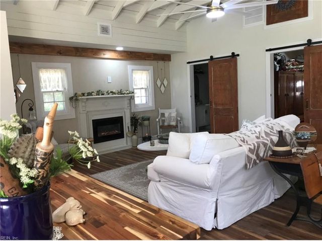 172 Aldebaran RD, Mathews, VA 23109